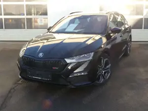 Skoda Octavia Skoda Octavia Combi RS 4x4 TDI 2,0l HUD/Stand