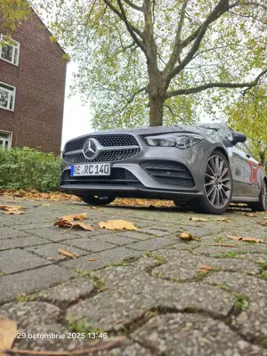 Mercedes-Benz CLA 180 CLA 180 Shooting Brake 7G-DCT Bild 2
