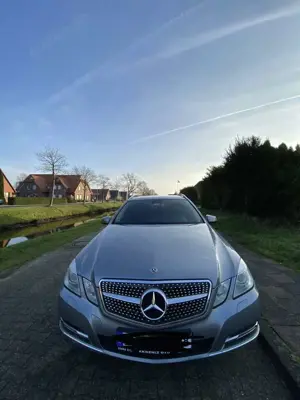 Mercedes-Benz E 250 Avantgarde