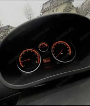 Opel Corsa Color Edition Bild 4