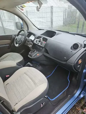 Renault Kangoo Happy Family