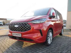Ford Tourneo Custom 320 L1 Tourneo Titanium FWD Bild 2