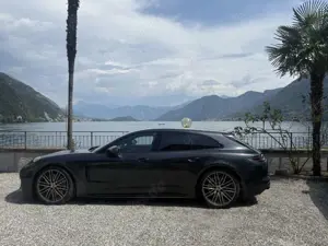 Porsche Panamera 4 S Bild 2