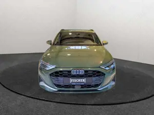 Audi A3 Sportback 30TFSI S tronic Advanced LED Navi SHZ GR Bild 2