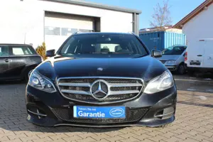 Mercedes-Benz E 220 E T-Modell E 220 BlueTec