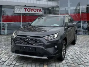 Toyota RAV 4 RAV4 2.0 Valvematic Club sehr wenig KM* Top SUV