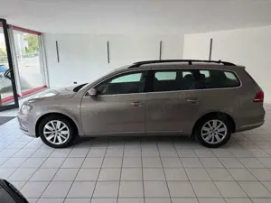 Volkswagen Passat Variant Comfortline,DSG,Xenon,2-Hand Bild 4