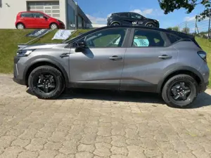 Renault Captur II 1.0 TCe 90 Evolution Bild 2