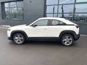 Mazda MX-30 35,5 kWh e-SKYACTIV EV 145 PS *6 Jahre Garantie* Bild 5