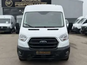 Ford Transit Kombi 330 L2H2 KLIMA NAVI STDHZ 9-SITZE Bild 2