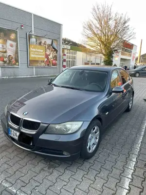 BMW 320 320d e90 Diesel