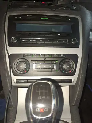 Skoda Octavia 2.0 TDI PD Combi Style Bild 3