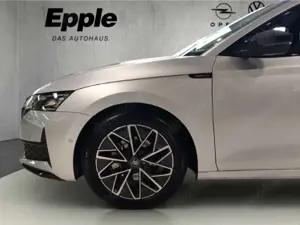 Skoda Octavia Combi Sportline mHEV ACC Klimaaut. SHZ LHZ PDC+Kam Bild 4