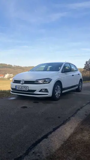 Volkswagen Polo 1.0 55 kw Trendline WENIG KM!!!