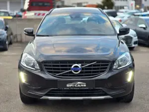 Volvo XC60 Kinetic 2WD*AUT*NAVI*LEDER*AHK*ALU*SHZ*MFL* Bild 5