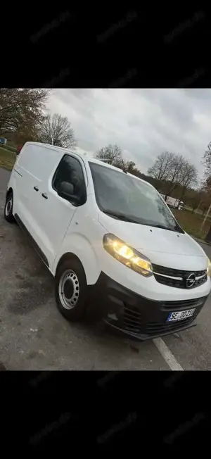 Opel Vivaro 1.5 D Cargo S Edition