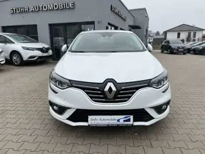 Renault Megane IV Lim BOSE Aut. LED Assis. Kamera SHZ Bild 3