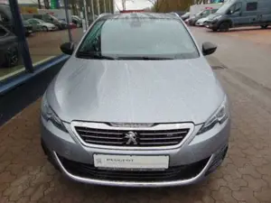 Peugeot 308 SW GT Bild 3