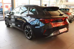 CUPRA Leon Sportstourer 1.5 eTSI DSG,KameraNaviLED,1Hd Bild 4