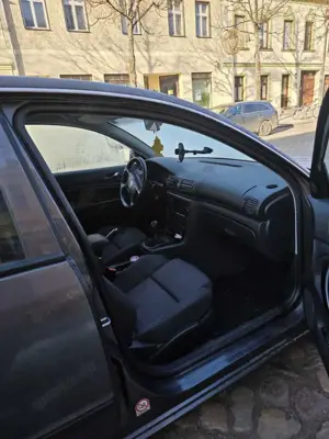 Skoda Superb 2.0 Comfort Bild 4