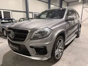 Mercedes-Benz GL 63 AMG 4Matic *Standhz*Designo*7Sitzer*BO*RearEnterTaime