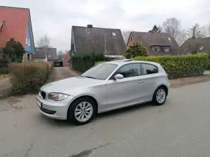 BMW 120 Bild 2