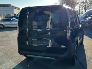 Ford Tourneo Courier Active, Auto, WP2, 4J. Gar., GJR Bild 5