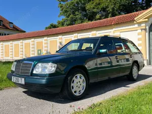 Mercedes-Benz E 200 E200T Modell SHD KLIMA MAL STOFF KARO