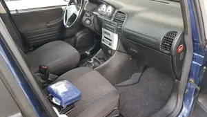 Opel Zafira Zafira 1.8 Edition Bild 3