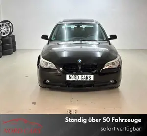 BMW 520 i  *1.HAND *XENON *SCHIEBEDACH *TEMPO *TOP