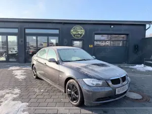 BMW 318 i*2. Hand*8-Fach*