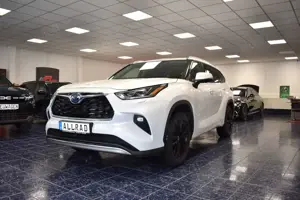 Toyota Highlander 2,5 Hybrid Luxury 7-Sitze Navi Panora Bild 4