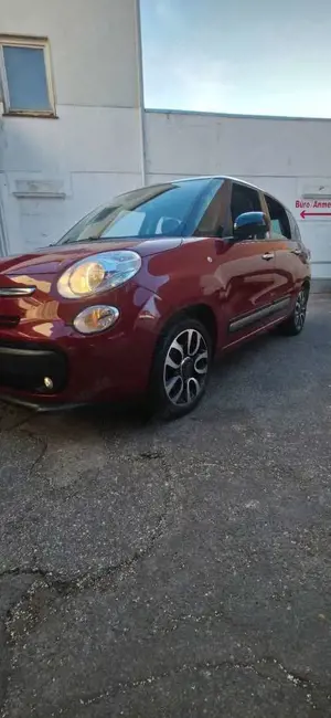 Fiat 500L 1.6 Diesel AHK/NAVI  TÜV 02/2028 Bild 3