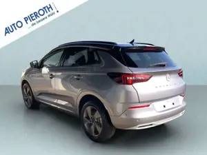 Opel Grandland Plug-in-Hybrid 1.6 DI Automatik Elegance Bild 2