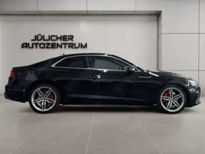 Audi A5 Coupe S tronic quattro S-Line Aut., Garantie Bild 2