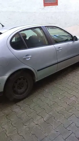 SEAT Leon Leon 1.6 16V Genio