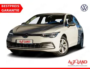 Volkswagen Golf VIII 1.5 eTSI DSG Life LED Navi ACC Memory