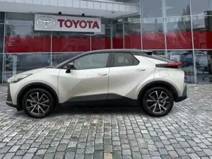 Toyota C-HR 2.0 Plug-in Teamplayer **Technik-Paket** Bild 2