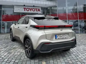 Toyota C-HR 2.0 Plug-in Teamplayer **Technik-Paket** Bild 3