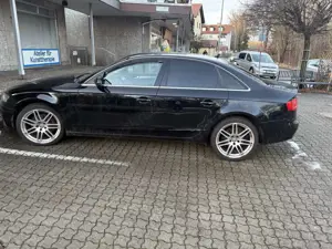 Audi A4 A4 2.0 TFSI multitronic Ambition Bild 2