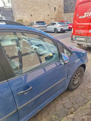 Volkswagen Touran 1.4 TSI United Bild 5