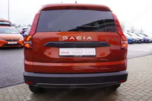 Dacia Jogger 1.0 TCE Extreme+ LED Navi PDC Kamera DAB Bild 5