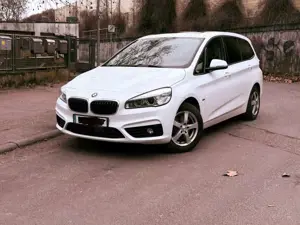 BMW 218 Sport Line