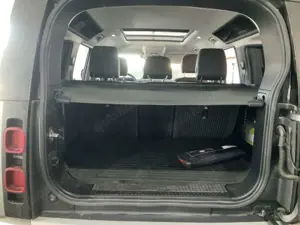 Land Rover Defender Defender 110 D240HSE Bild 5