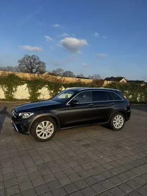 Mercedes-Benz GLC 200 4Matic 9G-TRONIC