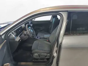 Volkswagen T-Roc Style 1.5 l eTSI OPF 85 kW (116 PS) Bild 4