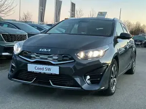 Kia Ceed SW / cee'd SW Ceed SW 1.6 PHEV Spirit *AHK*8-fach bereift* Bild 5