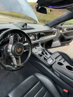 Porsche Panamera Turbo Executive Allrad