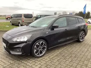 Ford Focus Turnier ST-Line / LED / WP / Autom.