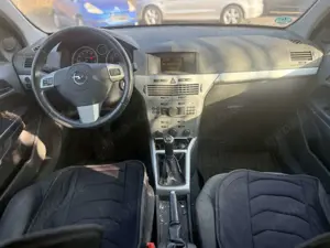 Opel Astra Edition----KUPLLUNG SCHADEN Bild 5